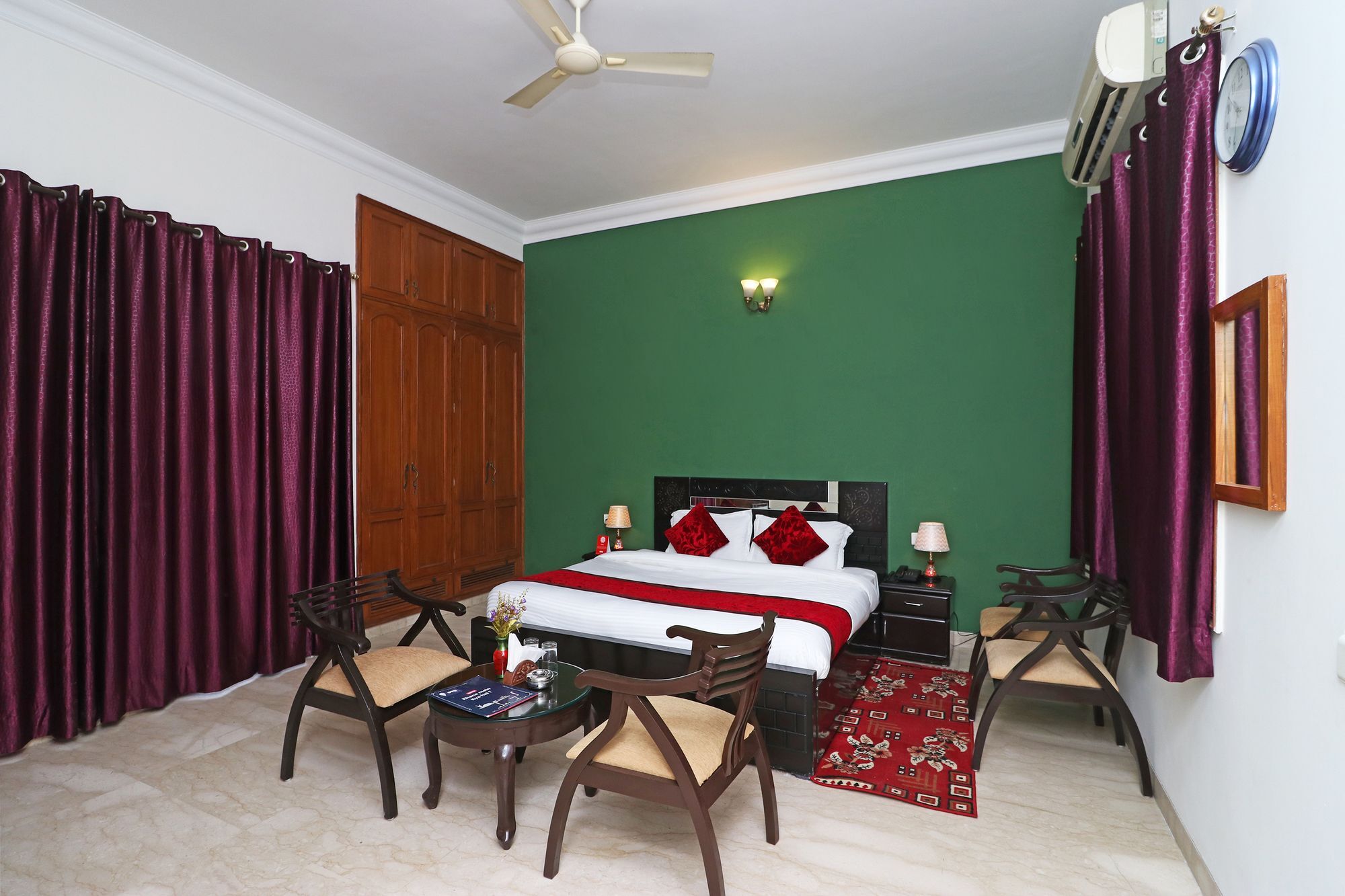 Fabexpress Ashray Hotel Noida Luaran gambar