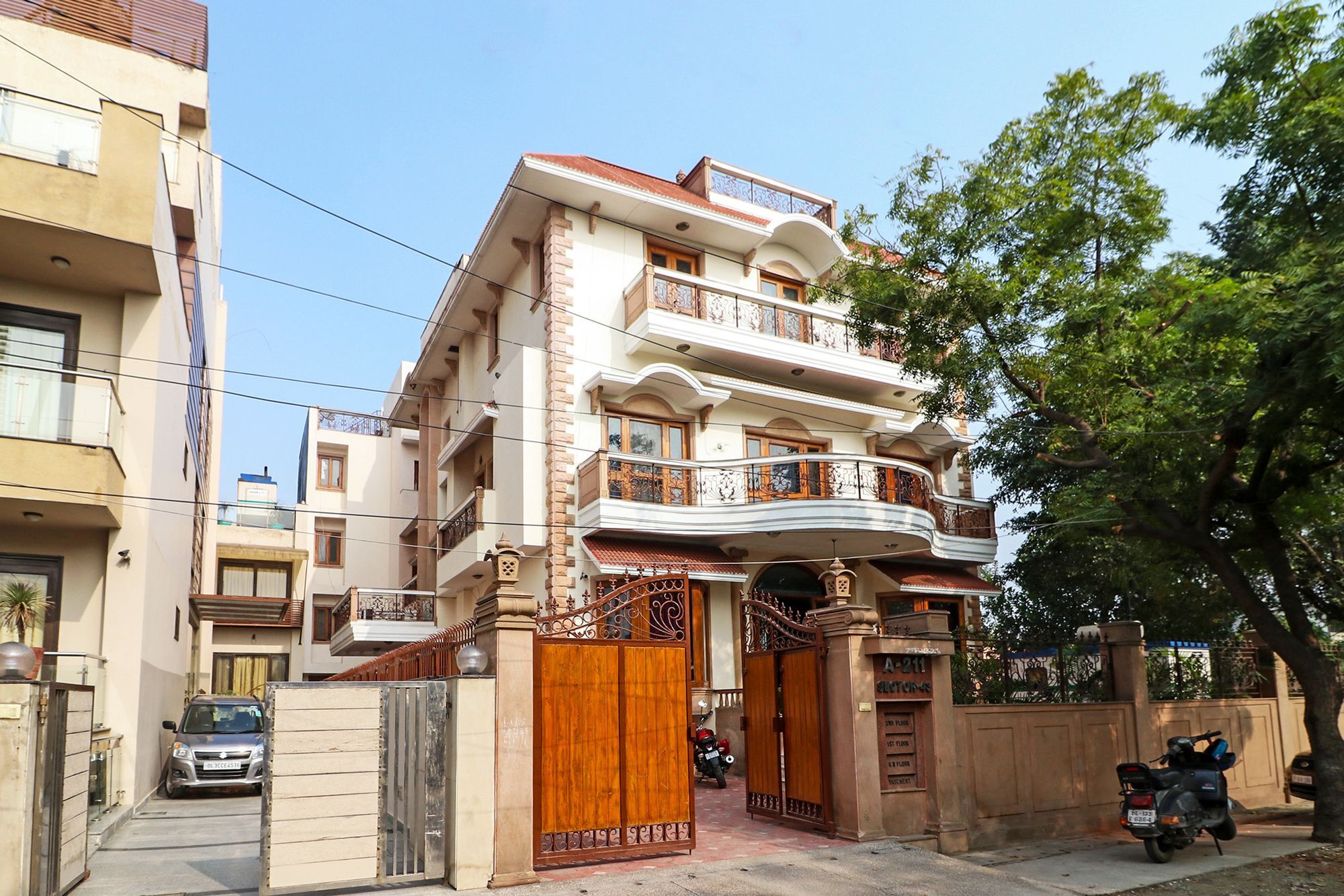 Fabexpress Ashray Hotel Noida Luaran gambar