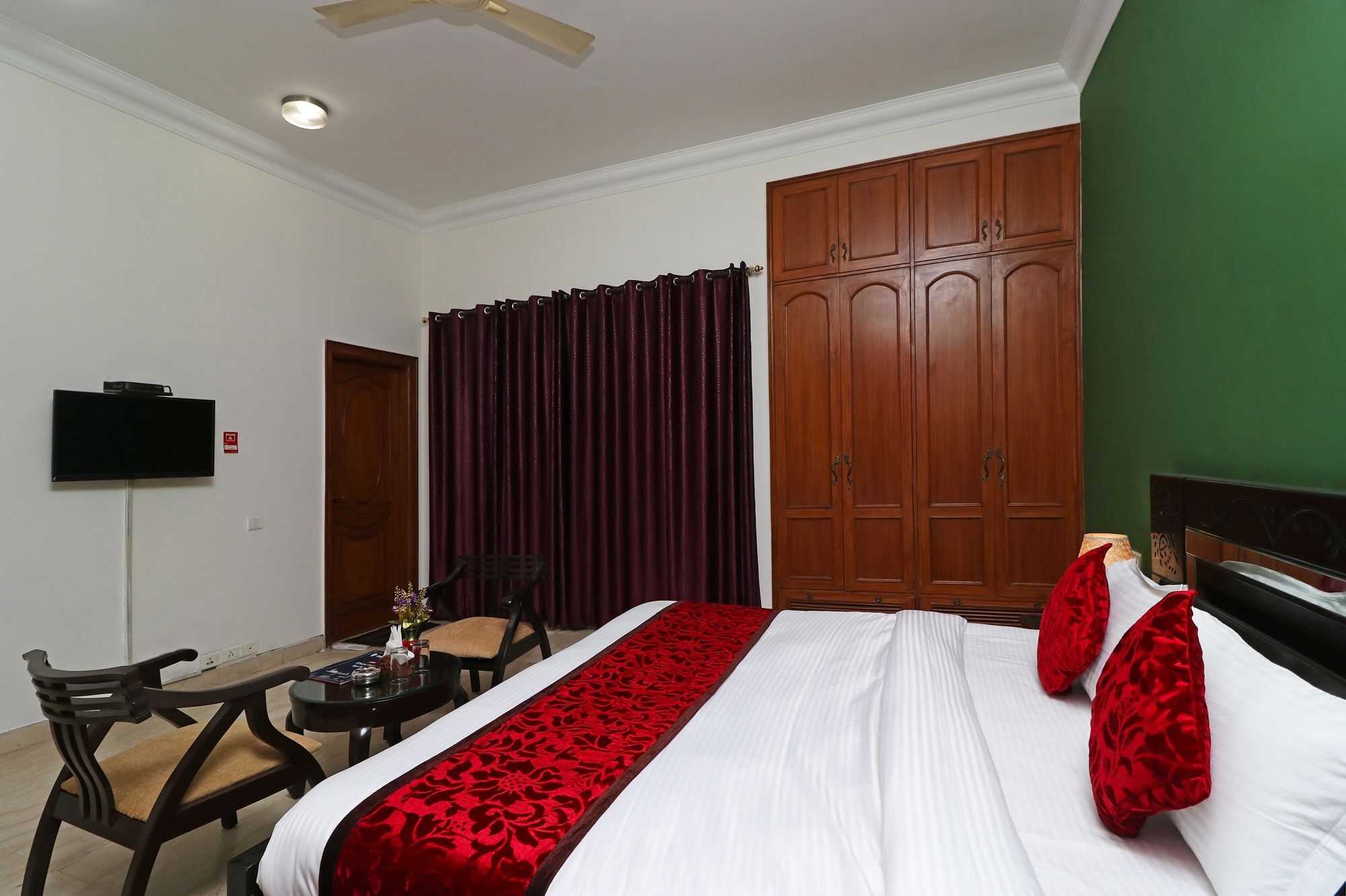 Fabexpress Ashray Hotel Noida Luaran gambar