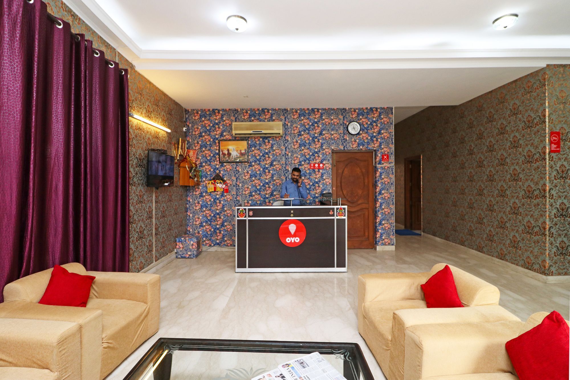Fabexpress Ashray Hotel Noida Luaran gambar